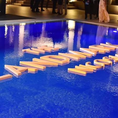 فندق The Landmark