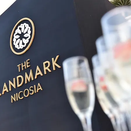 The Landmark 5*