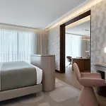 Hotel The Landmark Nicosia, Autograph Collection