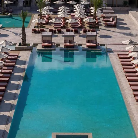 The Landmark Nicosia, Autograph Collection Otel 5*