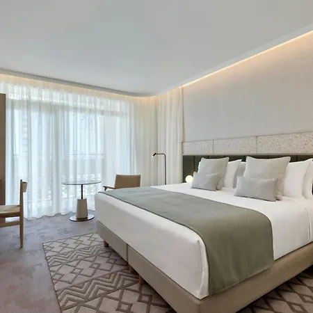 Hotel The Landmark Nicosia, Autograph Collection