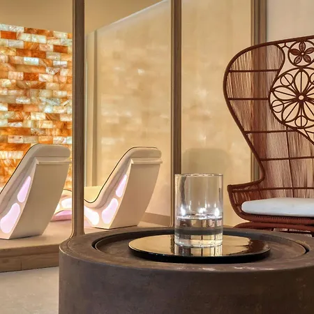 The Landmark Nicosia, Autograph Collection Otel