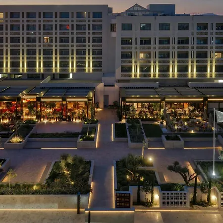 The Landmark Nicosia, Autograph Collection Otel 5*