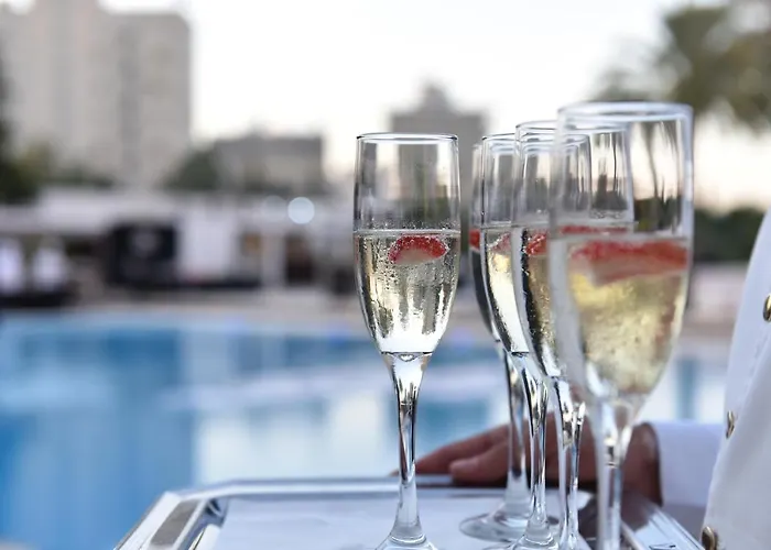 酒店 The Landmark Nicosia, Autograph Collection 5*