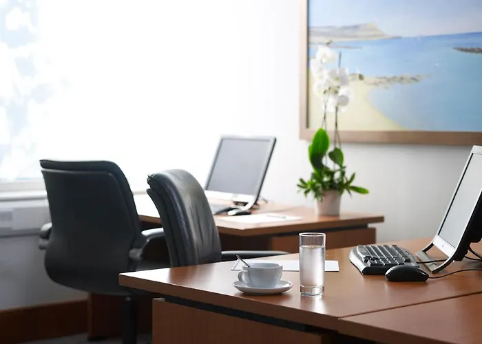 酒店 The Landmark Nicosia, Autograph Collection 5*