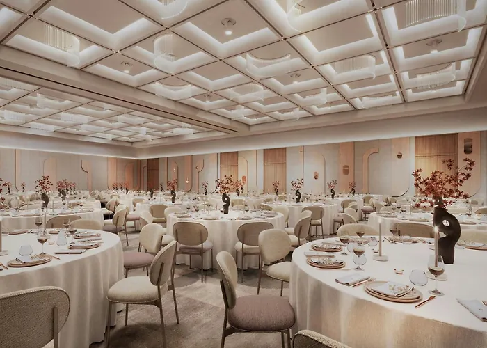 The Landmark Nicosia, Autograph Collection 5*