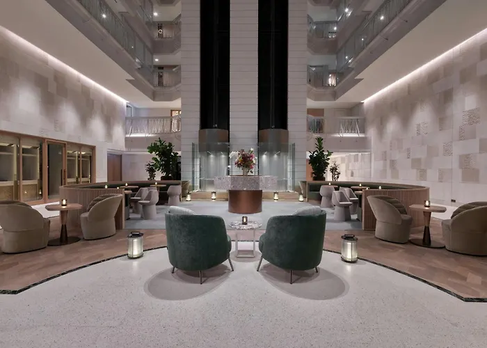 Hotel The Landmark Nicosia, Autograph Collection Nicosia