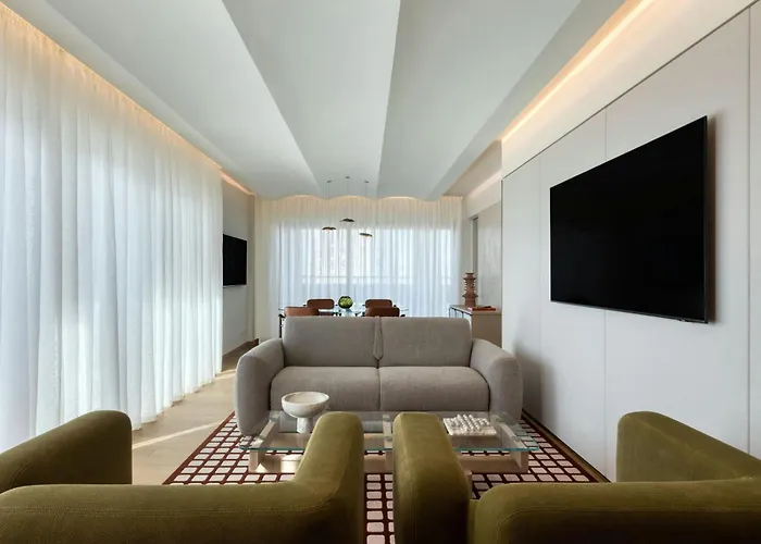 Hotel The Landmark Nicosia, Autograph Collection Nicosia