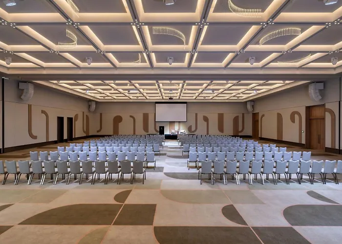 The Landmark Nicosia, Autograph Collection