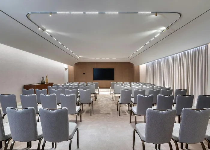 酒店 The Landmark Nicosia, Autograph Collection